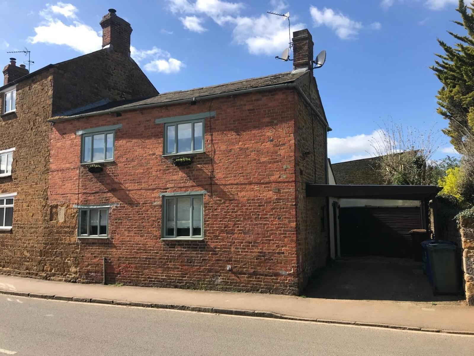 Malvern House بانبيري المظهر الخارجي الصورة